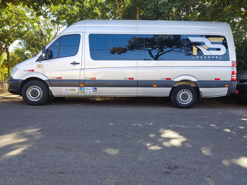 Rs Locadora - Transporte Universitário e Executivo em Campinas